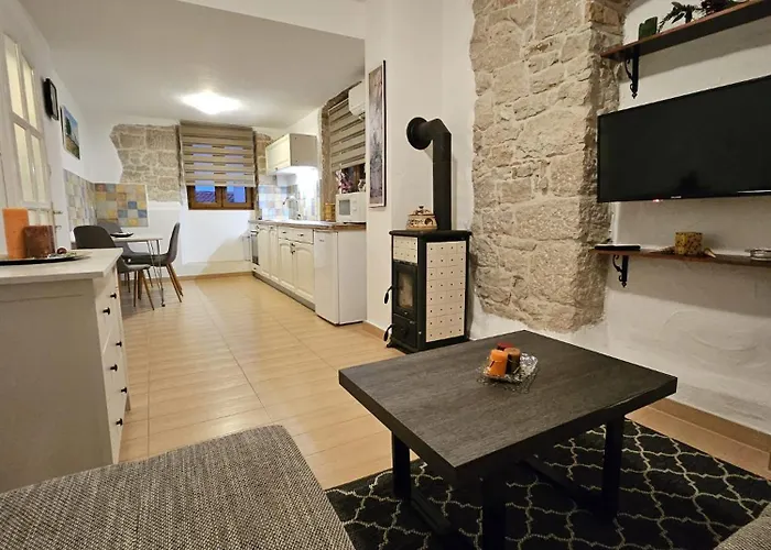 Adria Pearl Appartments
