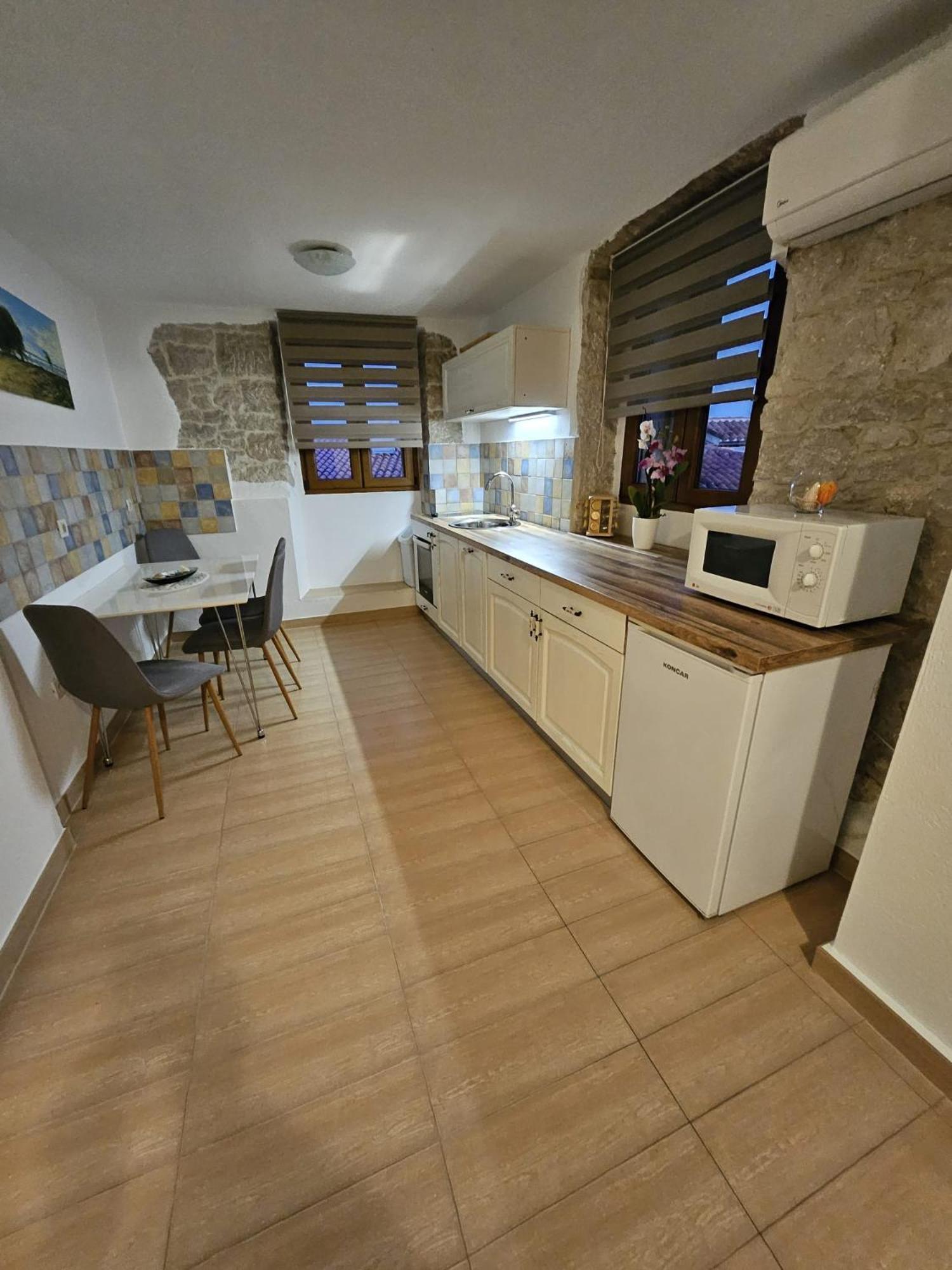 Adria Pearl Appartments Apartament *
