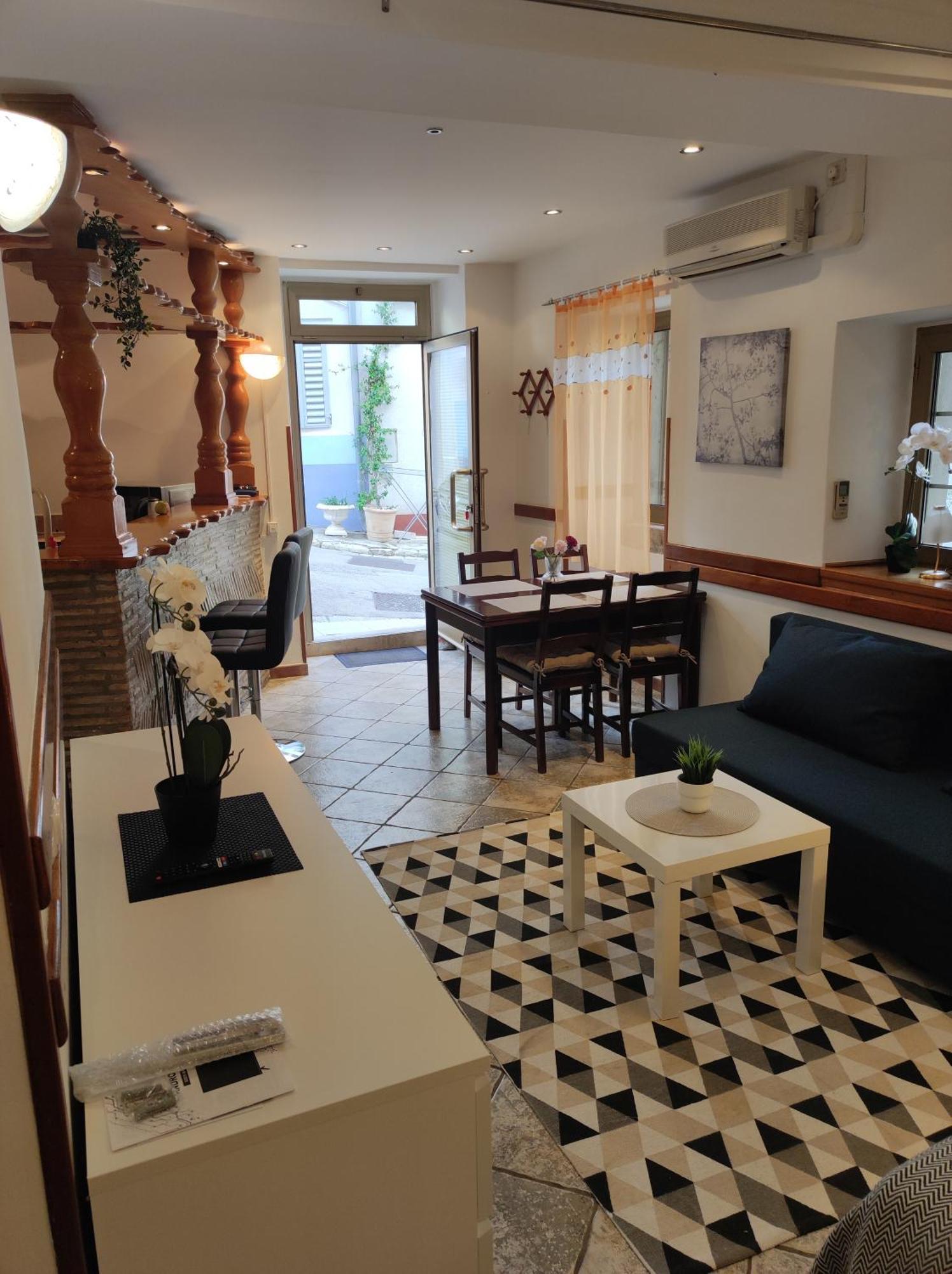 Adria Pearl Appartments Apartament *